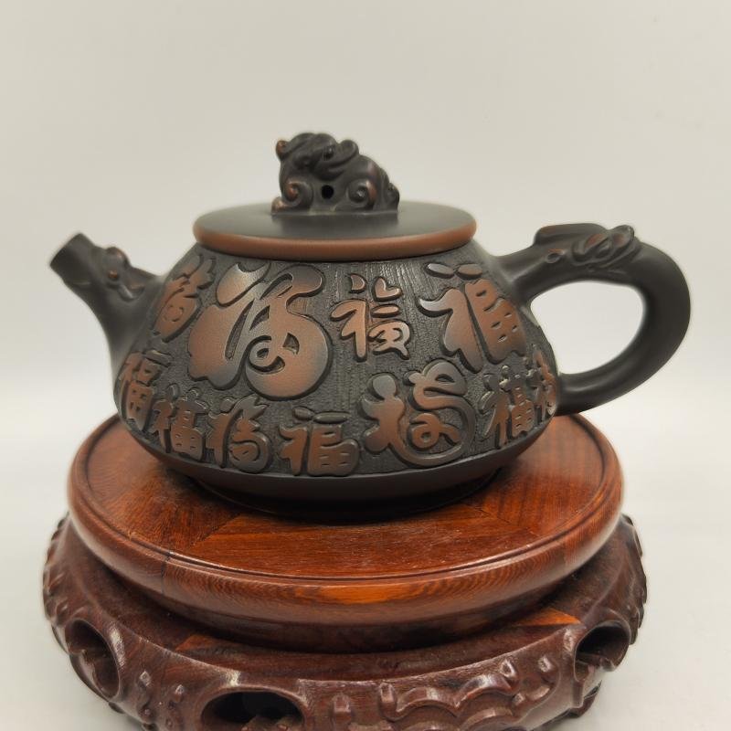 Handmade Nixing clay teapot, Dragon Gourd style - artisan pottery from Qinzhou, China