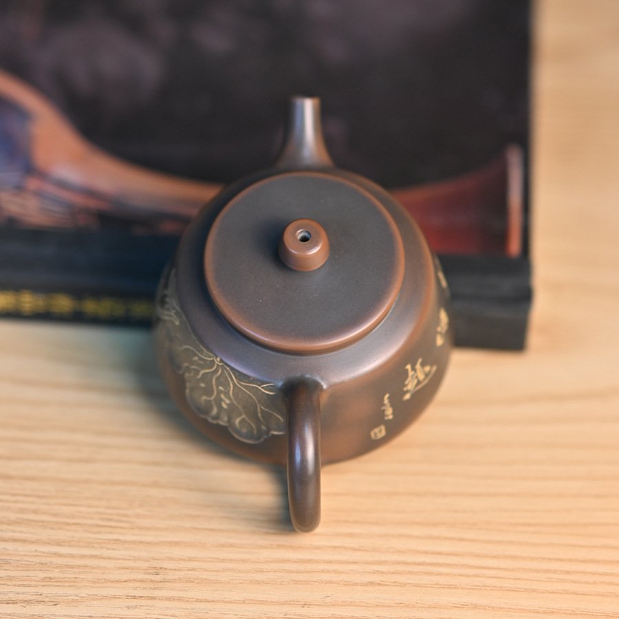 Hand-carved Nixing clay teapot, Relief-Carved Overlord style - product detail view 3