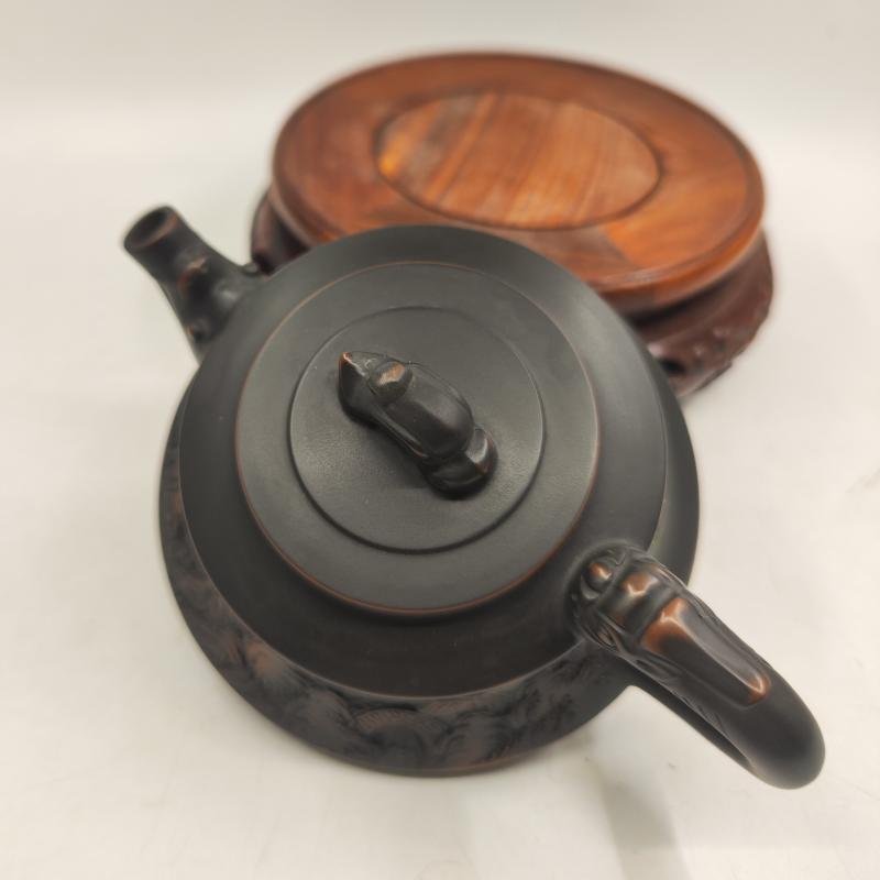 Hand-carved Nixing clay teapot, Dragon Zun style - product detail view 4